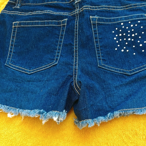 ❤️‍🔥Jean Shorts Platinum Edge Blue Rhinestones Juniors NWOT - Picture 8 of 11
